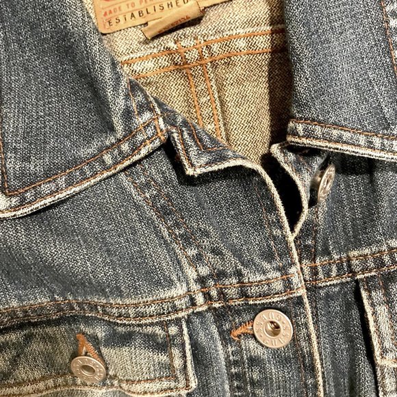 Guess Vintage Y2K Denim Jacket - Picture 5 of 10